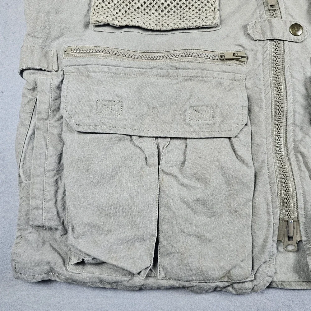 Vintage Banana Republic Safari Travel Vest Mens Medium Beige Tan Hiking Fishing